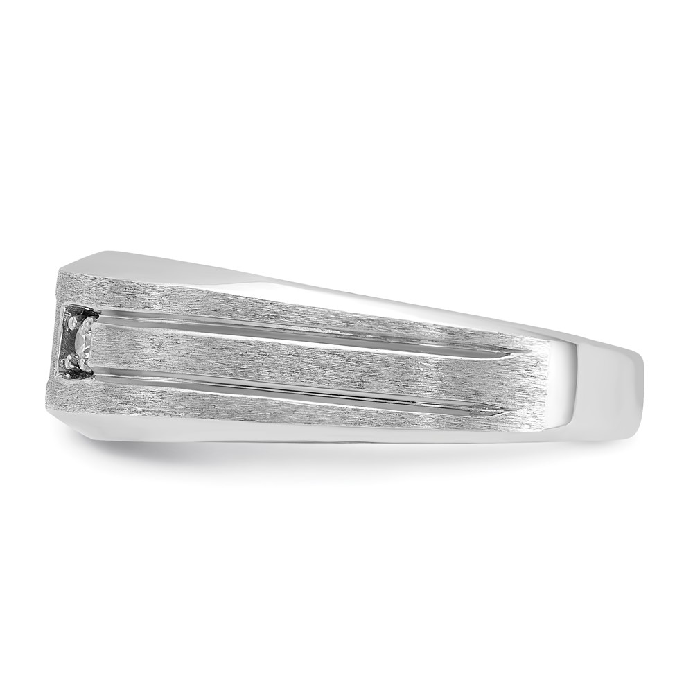 IBGoodman 14k White Gold 1/15 carat Lab Grown Diamond VS/SI+ G+ and Lab Created Blue Sapphire Complete Men's Ring - 2 IBGoodman 14k White Gold 1/15 carat Lab Grown Diamond VS/SI+ G+ and Lab Created Blue Sapphire Complete Men's Ring - 2